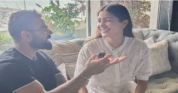 Anushka sharma appreciate god for give lovely present